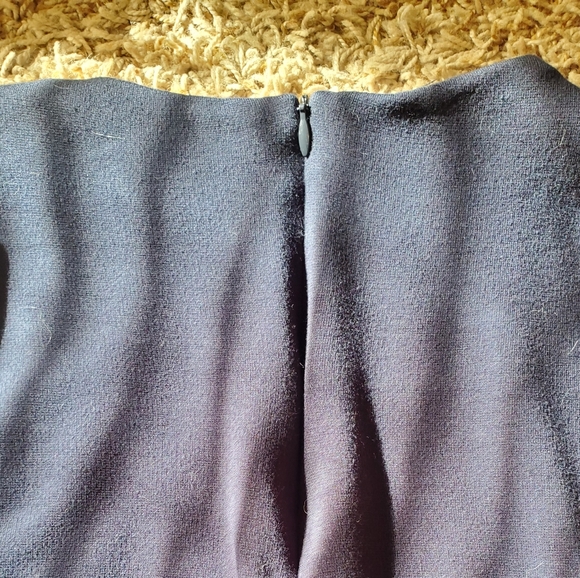 Navy Crown & Ivy bell-sleeve top - Picture 3 of 3